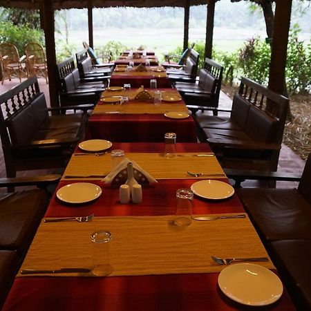 Soma Birds Lagoon Hotel Kotamangalam Ngoại thất bức ảnh